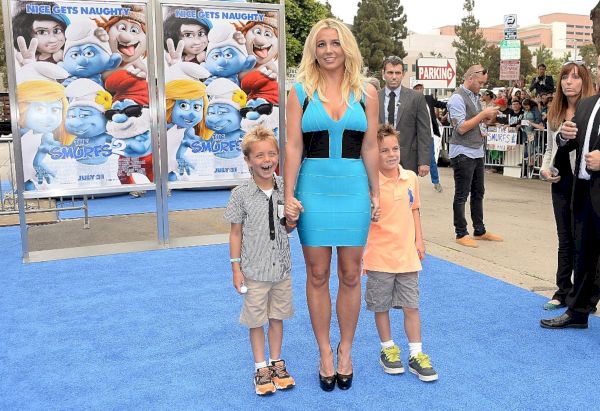 Britney Spears po paauglės interviu apie įtemptus jų santykius sako sūnui Jaydenui „Prisimink, iš kur atėjai“