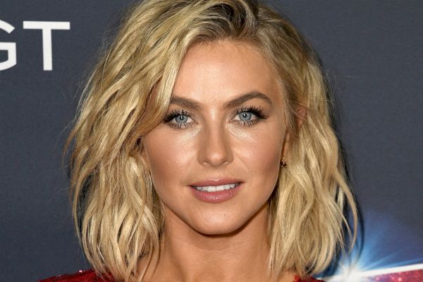 What the Hell Is going on in This Video of Julianne Hough Writhing and Groaning?