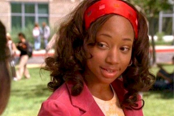 'High School Musicalin Monique Coleman arvostelee elokuvan miehistöä mustien hiusten 'huonosti' muotoilusta
