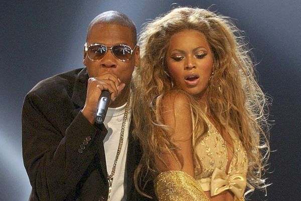 „Reddit“ tyrinėja didžiausią popmuziką „What Ifs“: „O kas, jei Jay-Z ir Beyonce niekada nesusitiktų?